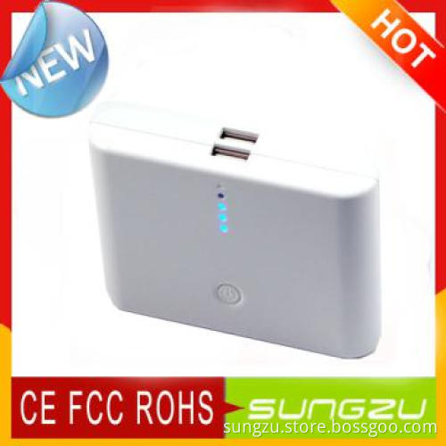 Travelling Universal Portable Power Bank 12000MAH With C